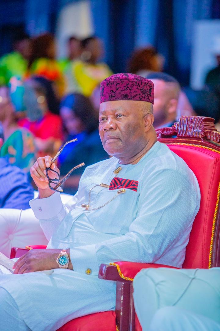 Amid rising tension in Akpabio's alleged impeachment rumour, the Senate president looks contemplative in this picture, enjoying the confidence vote from his colleagues