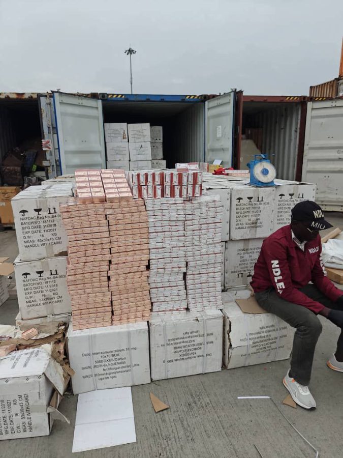 Image of consignments seized by operatives as NDLEA arrests man for swallowing 74 wraps of drugs